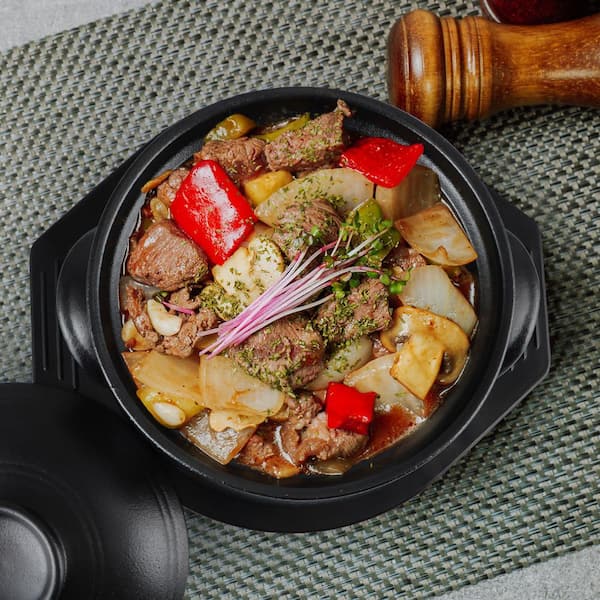 Korean Ceramic Stock Pot with Lid and Trivet, 54 oz. (1.6 qt.) Frosted Black for Cooking and Serving Soup, Rice, Stew