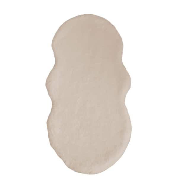 iliebe Mmlior Faux Rabbit Fur Light Brown 2 ft. x 4 ft. Cozy Furry Area Rug Specialty Rug