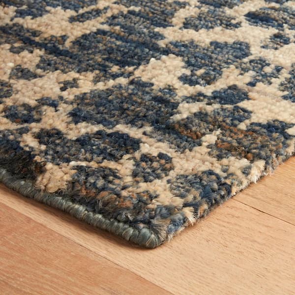 Stormi Hand Knotted Jute Indigo 2 ft. x 3 ft. Indoor Area Rug