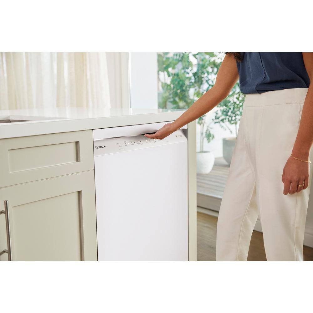 24" White Built-In Dishwasher with Stainless Steel Tub