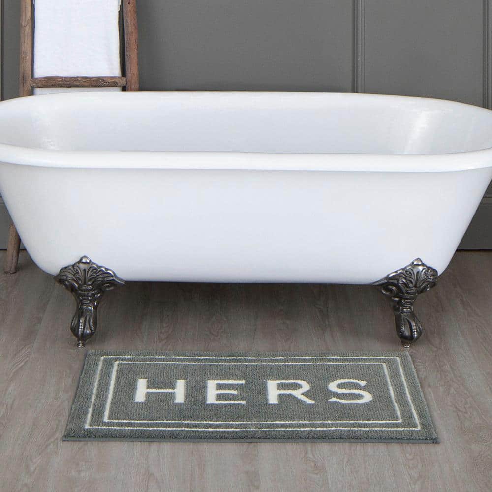 Pewter Gray Polyester Non-Slip Bath Mat with White Border