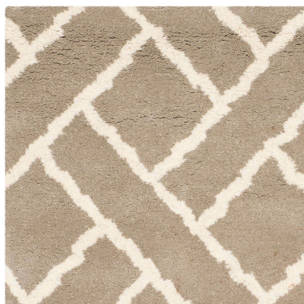 Ivory Elegance Hand-Tufted Wool Rectangular Rug