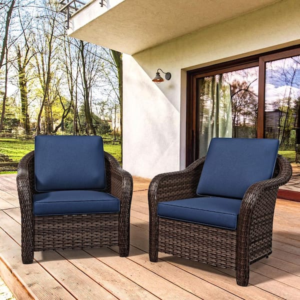 JOYSIDE Stylish 2-Piece Wicker Outdoor Lounge Chair with Blue Cushion