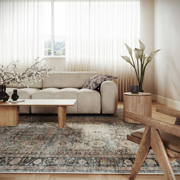 Azrielle Traditional Floral Washable Area Multicolor 5 ft. x 7 ft. Indoor Area Rug