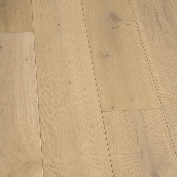 Lakewood French Oak 5/8 in. T x 9.4 in. W Tongue and Groove Wire Brush Engineered Hardwood Flooring (34.10 sq. ft./case)