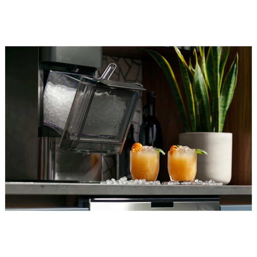 Black Stainless Steel Portable Nugget Ice Maker with WiFi