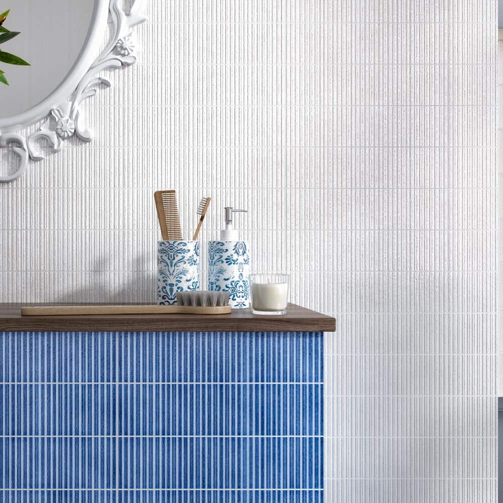 Soldeu White Glossy Ceramic Subway Wall Tile