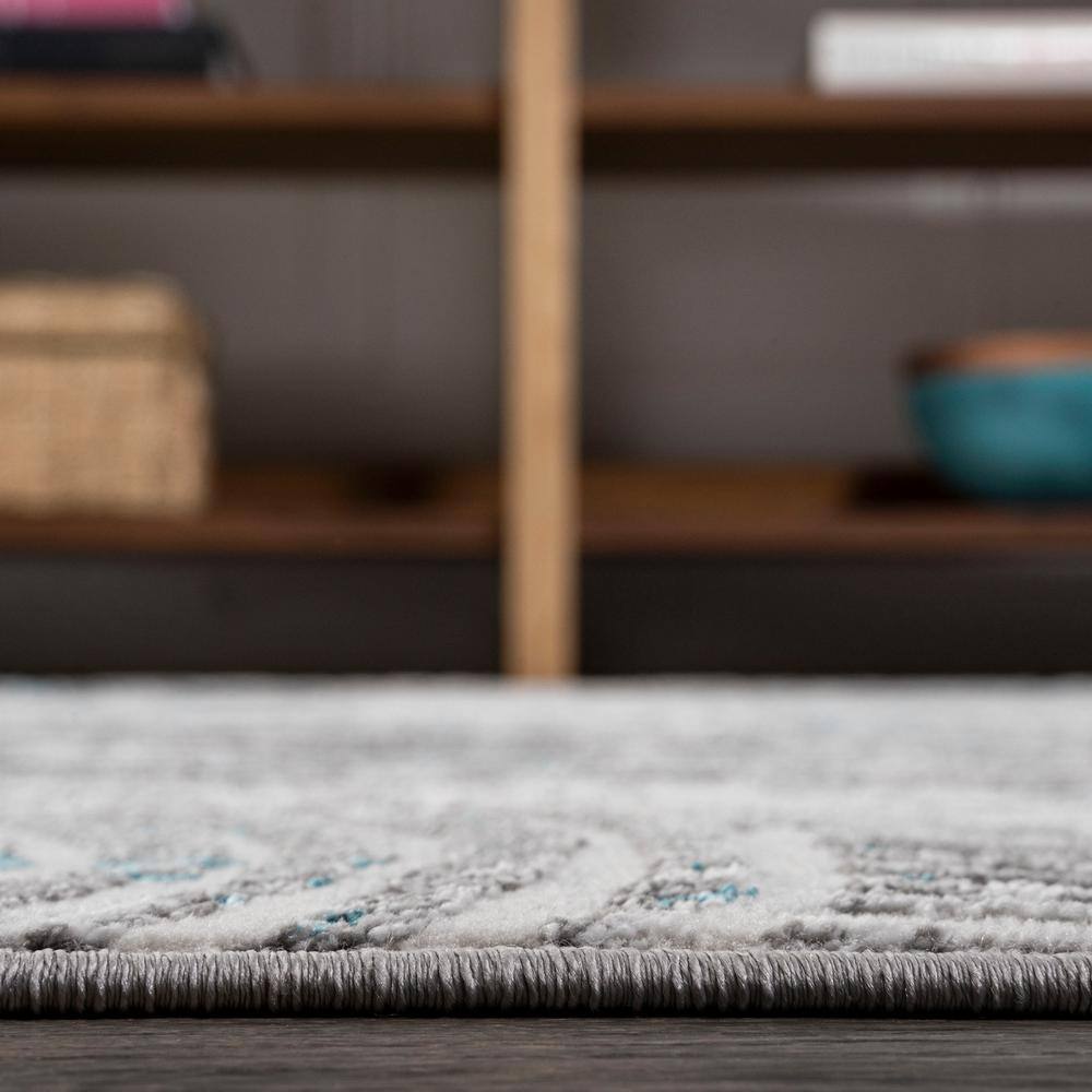 Coastal Abstract Weathered Gray Synthetic Area Rug