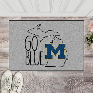 Michigan Wolverines Southern Style Gray 1.5 ft. x 2.5 ft. Starter Area Rug