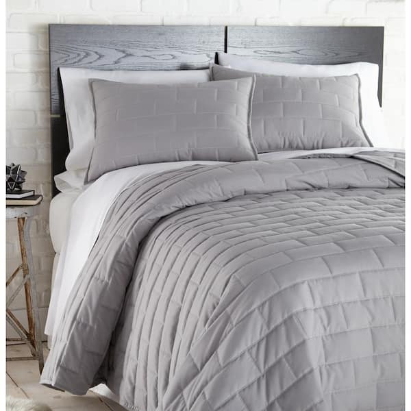 Southshore Fine Linens Brickyard Microfiber Steel GreyKing Quilt and Sham Set