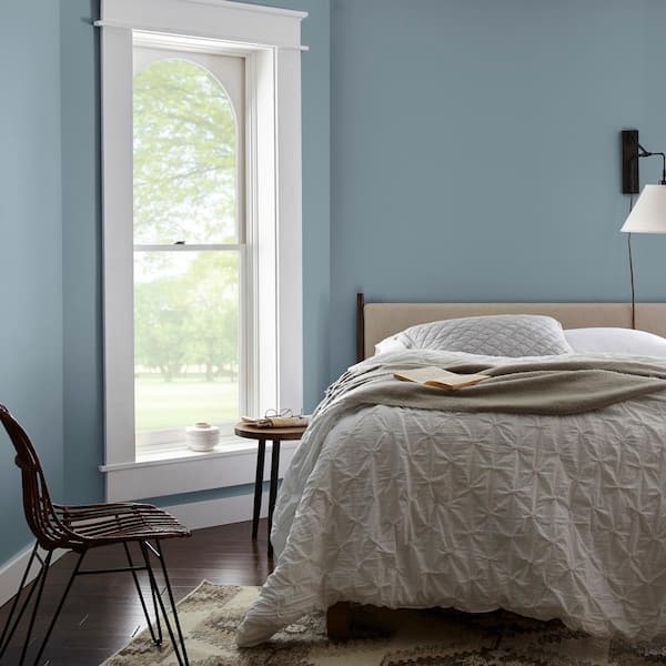 BEHR PREMIUM PLUS 1 qt. ICC 65 Relaxing Blue Flat Low Odor
