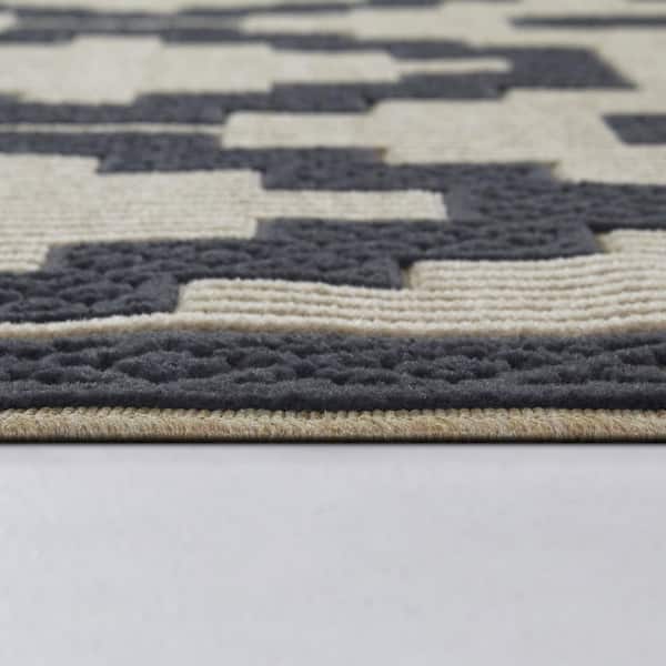 Cernuda Charcoal 5 ft. 3 in. x 7 ft. Southwestern Indoor/Outdoor Area Rug