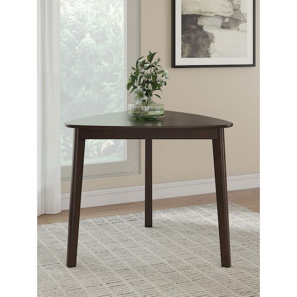 William's Home Furnishing Torrington Black and Cherry Transitional