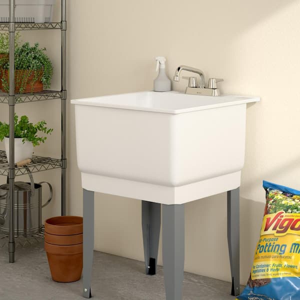 Aragon 4 in. Centerset 2-Handle Laundry Utility Faucet in Chrome