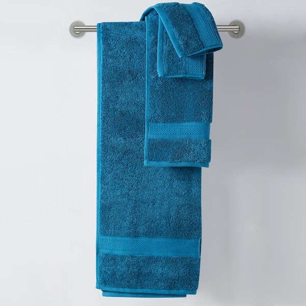 Happitat 6-Piece Fluffy Bath Towel Set in Navy