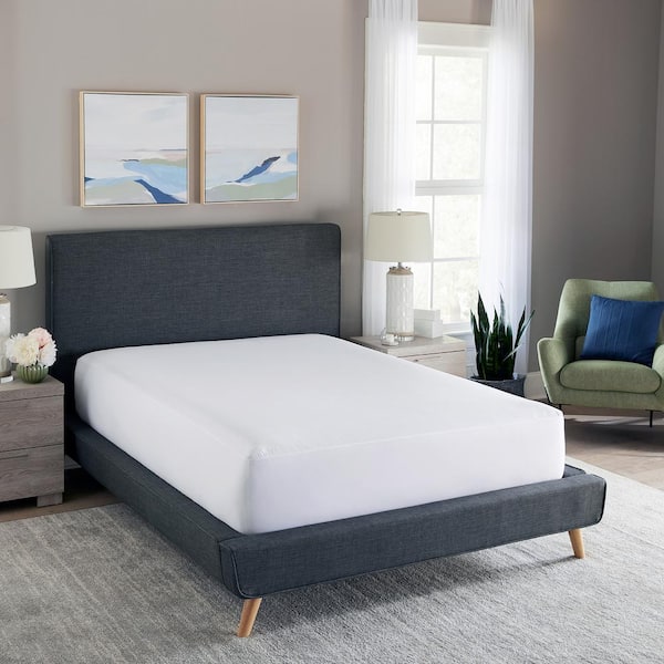 BODIPEDIC Essentials Whisper Quiet Waterproof Mattress Protector