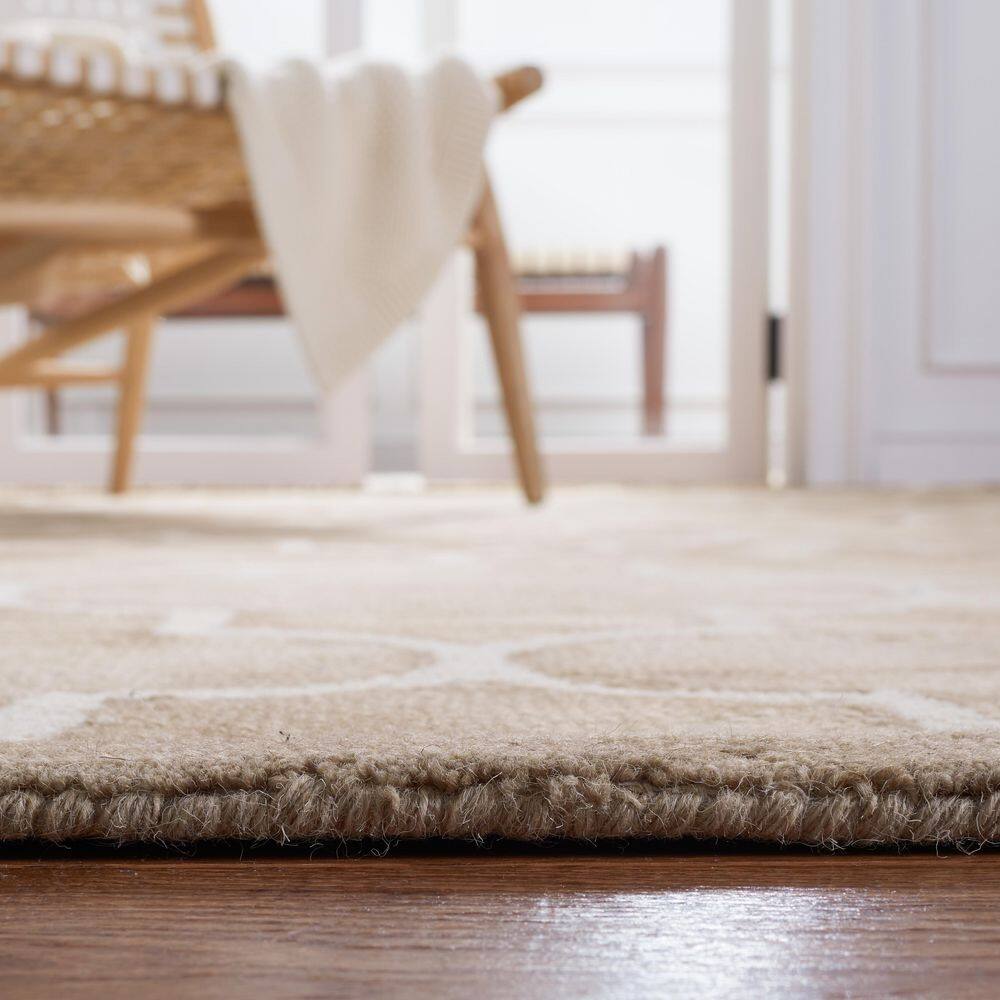 Beige and Ivory Hand-Tufted Wool 10' x 14' Area Rug