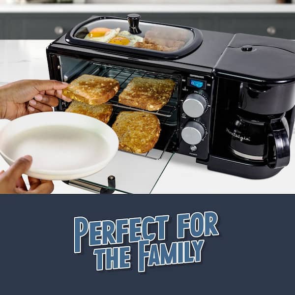 Nostalgia Retro 600 W 3-in-1 Toaster Oven Breakfast Station-Black