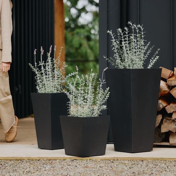Have a question about Tierra Verde Sonata Medium Black Recycled
