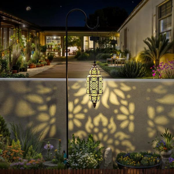 Hanging Solar Lights Outdoor Decorative Solar Lantern Waterproof