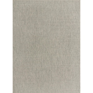Outdoor Solid Light Gray 8' 0 x 11' 4 Area Rug