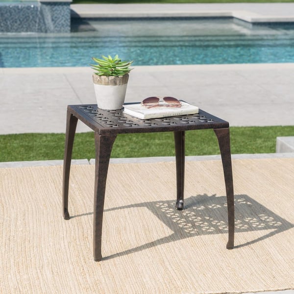 Black Square Metal 18.25 in. H Outdoor Side Table with Stable