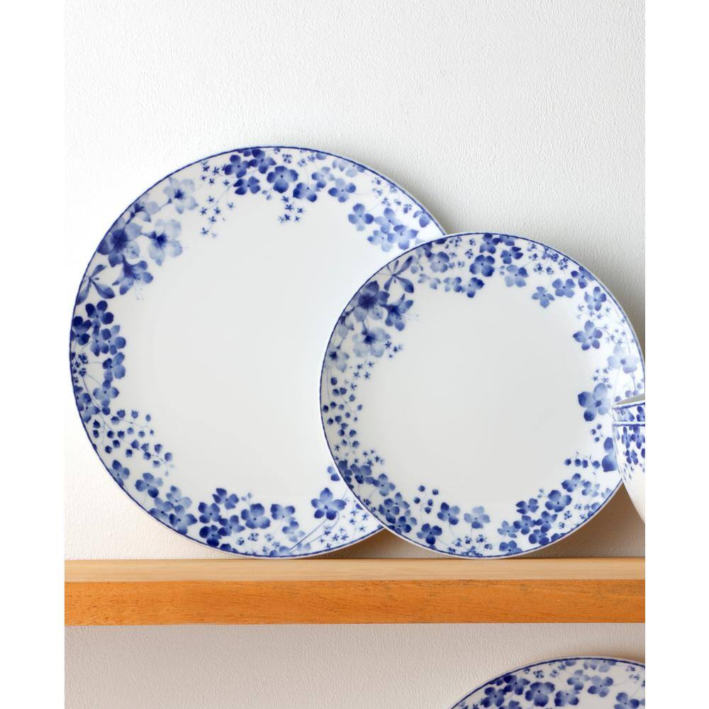 Blue and White Porcelain Floral 4-Piece Dinnerware Set