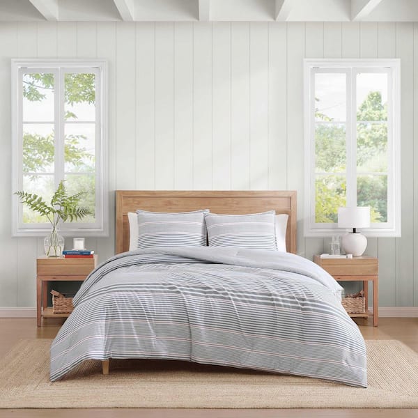 Danbury Stripe 3-Piece White/Navy/Red Cotton King Comforter Set