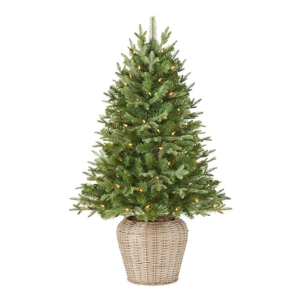 Home Accents Holiday 4 ft Fraser Fir Incandescent PreLit Artificial