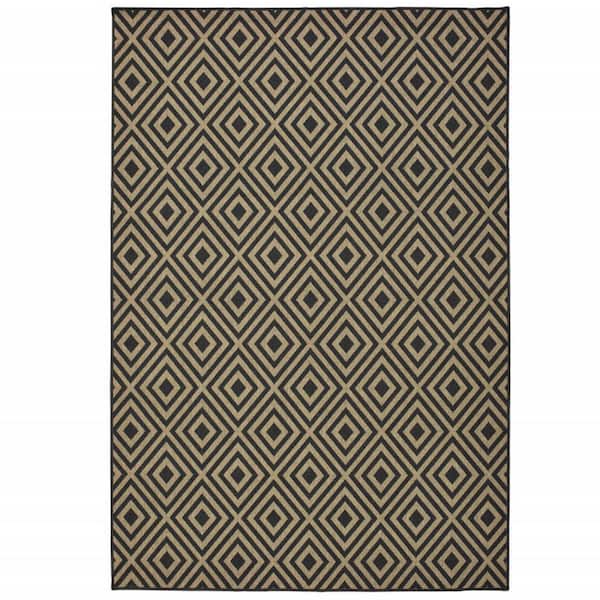 HomeRoots Black, Tan 8 ft. x 11 ft. Loomed Geometric Polypropylene Rectangle Indoor/Outdoor Area Rug