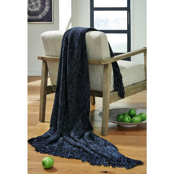 Signature DESIGN BY ASHLEY Tamish Blue Solid Polyester Throw Blanket (Set of 3)