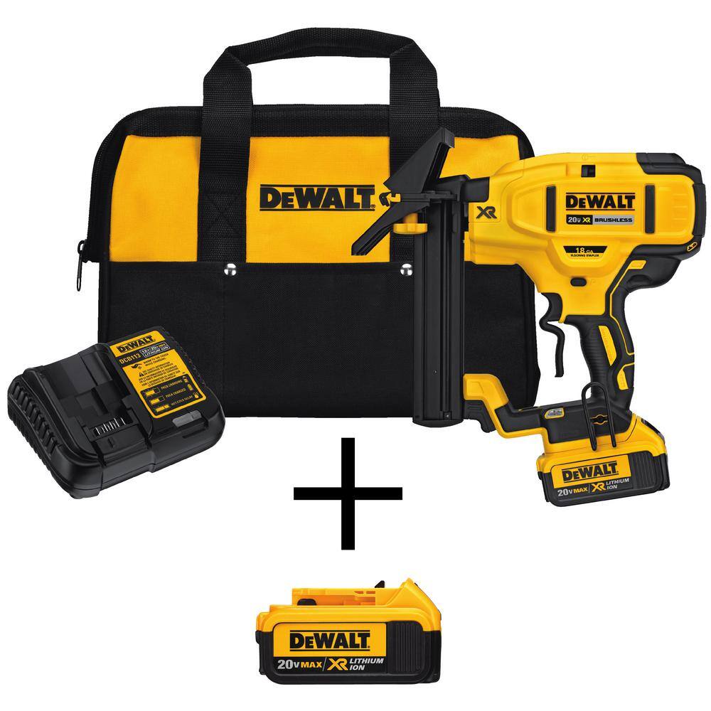 Dewalt max xr. Пусковое устройство ДЕВОЛТ. Прицел DEWALT. Набор ДЕВОЛТ 20в 5 в 1 в мягкой сумке. Инструменты DEWALT для установки кухни.