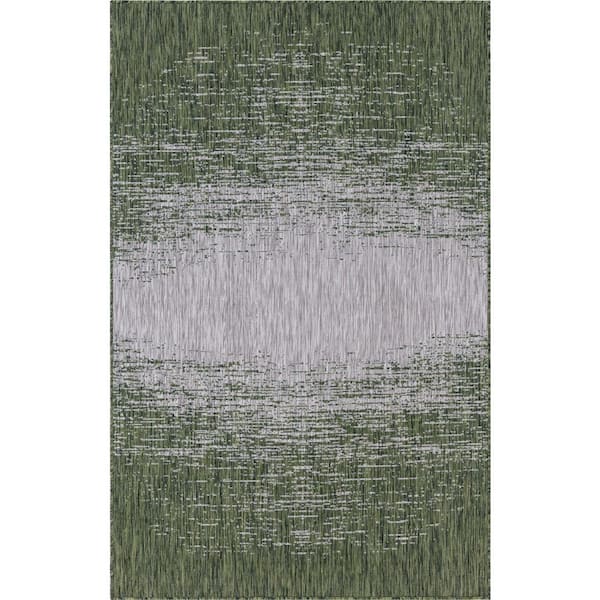 Green Ombre Outdoor 7 ft. x 10 ft. Area Rug