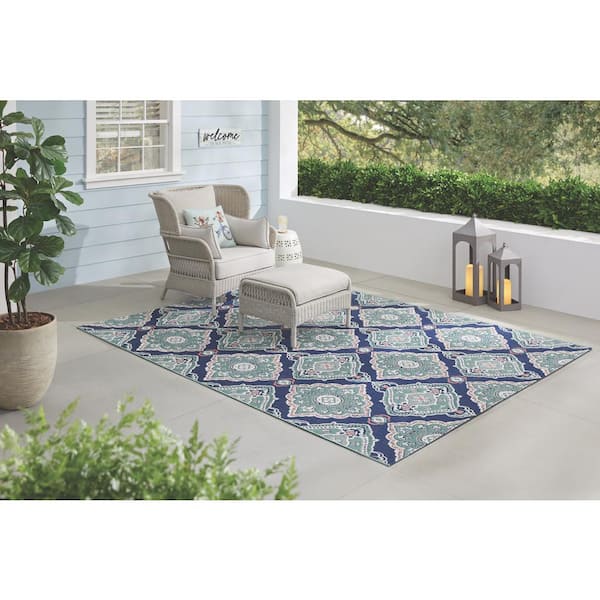 Oak Hill Aqua 7 ft. x 9 ft. Medallion Indoor/Outdoor Area Rug