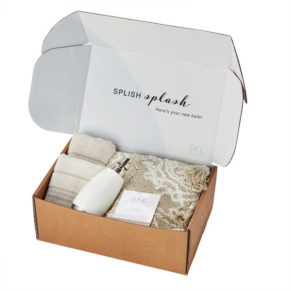 SKL Home Grandin 4-Piece Half Splash Box with Rug, Towels and Soap Dispenser in Natural