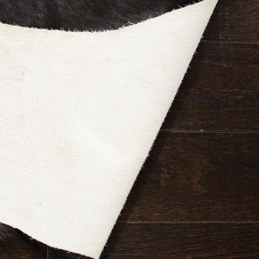 Pampas Hand-Selected Black and Brown Cowhide 4' x 6' Rug