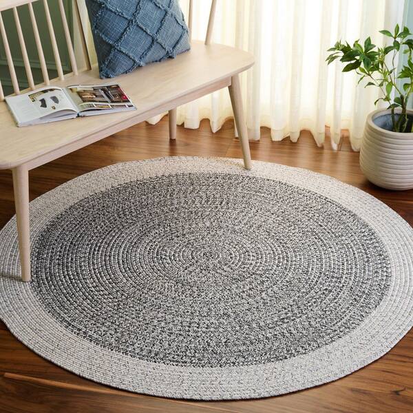 Braided 5 x 5 Ivory/Gray Black Border Washable Round Rug
