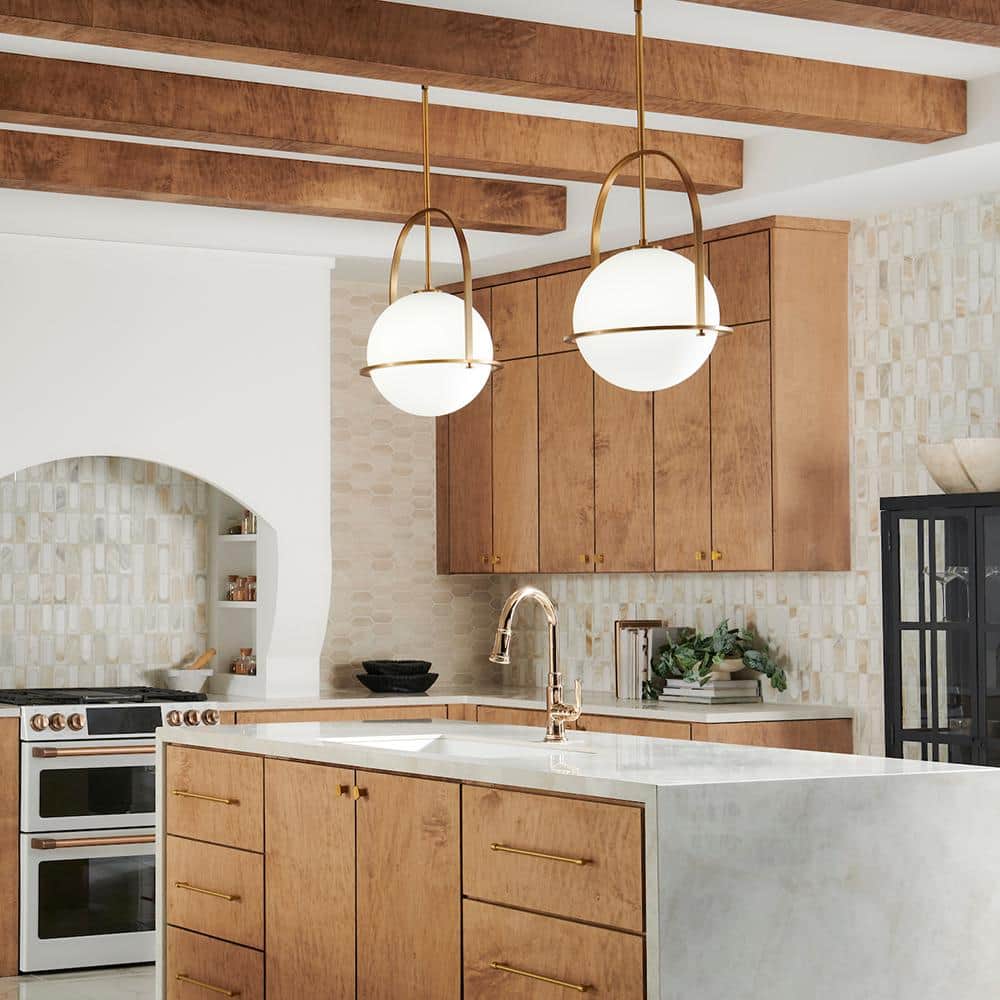 HINKLEY Somerset 1-Light Heritage Brass Shaded Pendant Light