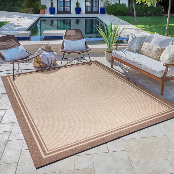 Paseo Soroa Sand and Havana 8 ft. x 10 ft. Border Indoor/Outdoor Area Rug
