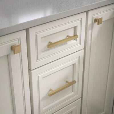 Cosmas 305-96ORB Oil Rubbed Bronze Cabinet Hardware Euro Style Bar Handle Pull Hole Centers 25 Pack 3-3/4 96mm 96mm 6-1/8 Overall Length 3-3/4 Hole Centers 6-1/8 Overall Length Cosmas 305-96ORB Oil Rubbed Bronze Cabinet Hardware Euro Style Bar Handle Pull Hole Centers 25 Pack 3-3/4 96mm 96mm 6-1/8 Overall Length 3-3/4 Hole Centers 6-1/8 Overall Length