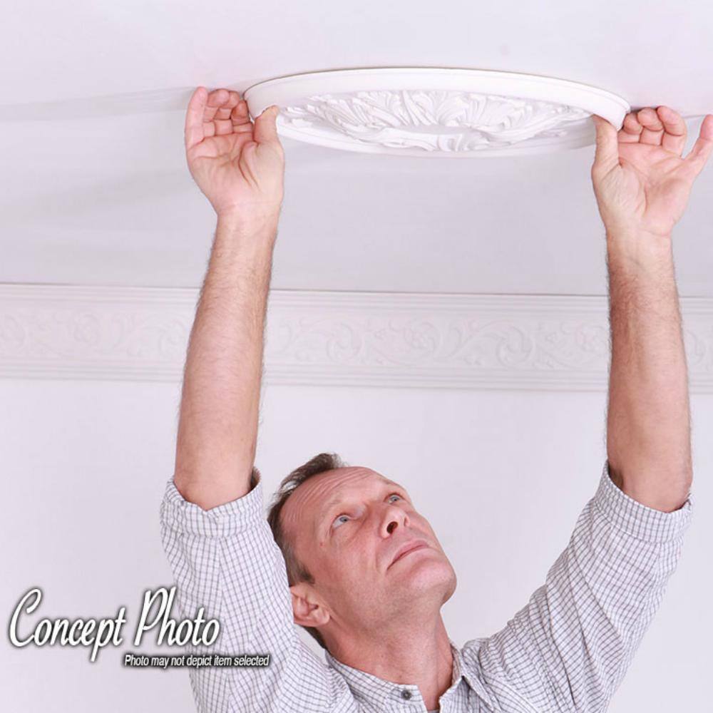 White Polyurethane Floral Crown Moulding Sample