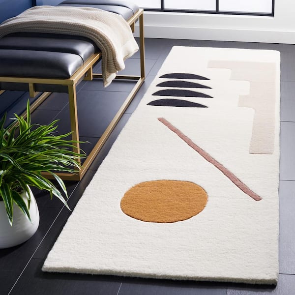 Fifth Avenue Ivory/Brown 2 ft. x 6 ft. Geometric Runner Rug