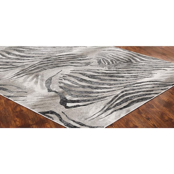N Natori Serengeti Charcoal Zebra 3 ft. 7 in. x 5 ft. 7 in. Animal Print Area Rug