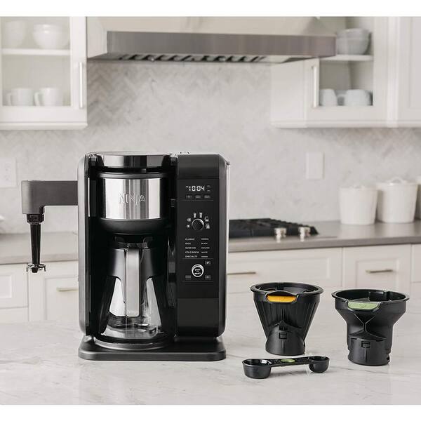 https://images.thdstatic.com/productImages/c8624ea8-42b0-4e42-9982-8610844ac01c/svn/black-ninja-drip-coffee-makers-cp301-fa_600.jpg