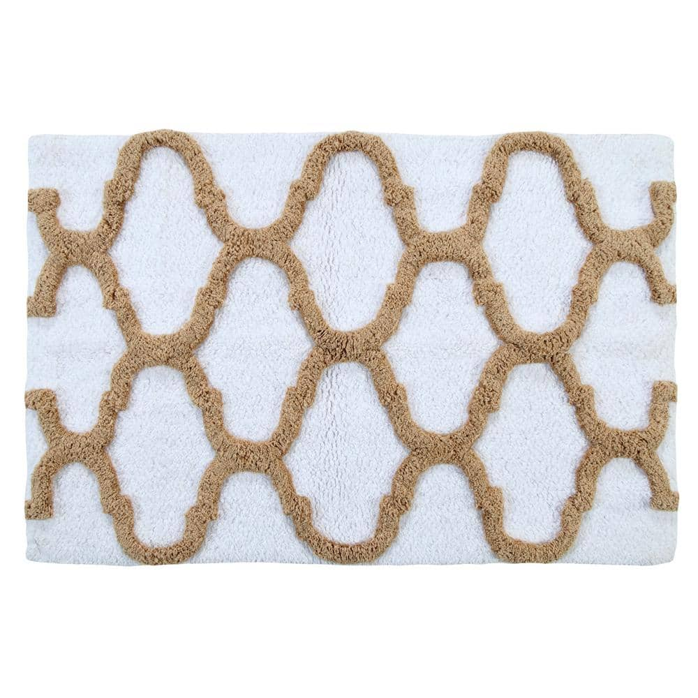 https://images.thdstatic.com/productImages/c8656f5f-27d0-436a-8c9f-4dd9beeb9cd2/svn/white-and-beige-saffron-fabs-bathroom-rugs-bath-mats-sfbr1158-64_1000.jpg