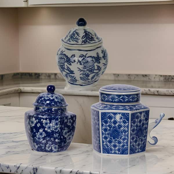 Benjara 3-Piece Porcelain Jars Set with Lid