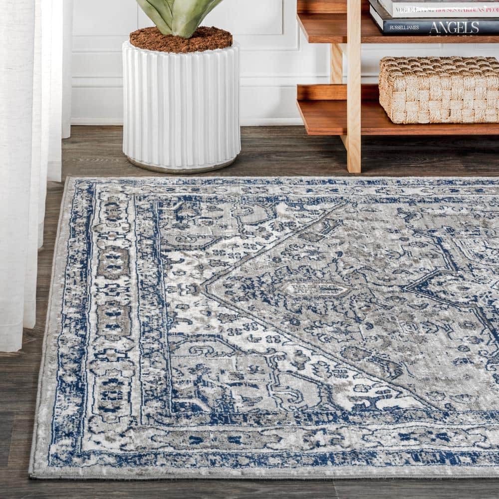 Modern Elegance Gray and Navy 8' x 10' Synthetic Area Rug