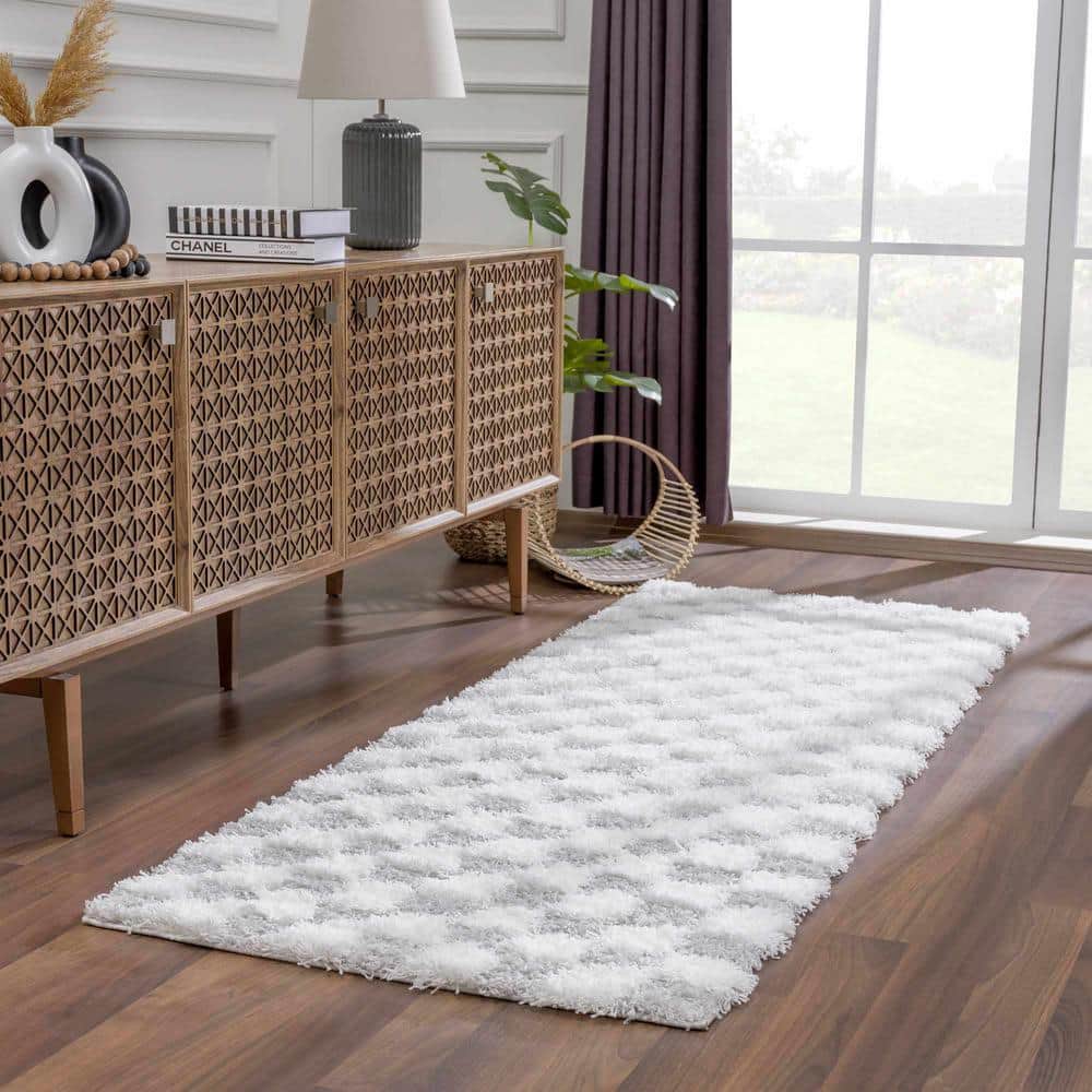 Atira Light Gray and Cream Checkered Shag Area Rug 5'3" x 7'3"