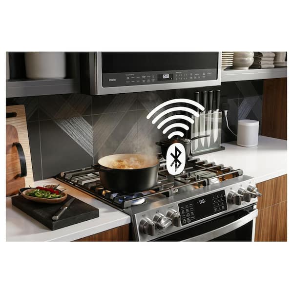 https://images.thdstatic.com/productImages/c87d826d-78a5-4735-aba5-597786afb266/svn/fingerprint-resistant-stainless-steel-ge-profile-double-oven-gas-ranges-pgb965ypfs-40_600.jpg