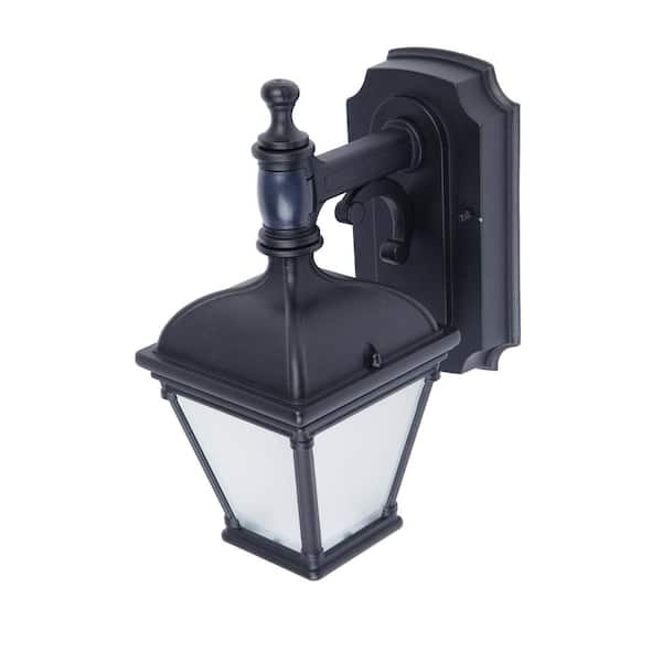 McHenry Large LED Lantern - OL12802